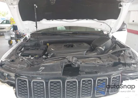 2020 Jeep Grand Cherokee Trailhawk 4X4 z USA, uszkodzony, nr VIN 1C4RJFLG6LC387690